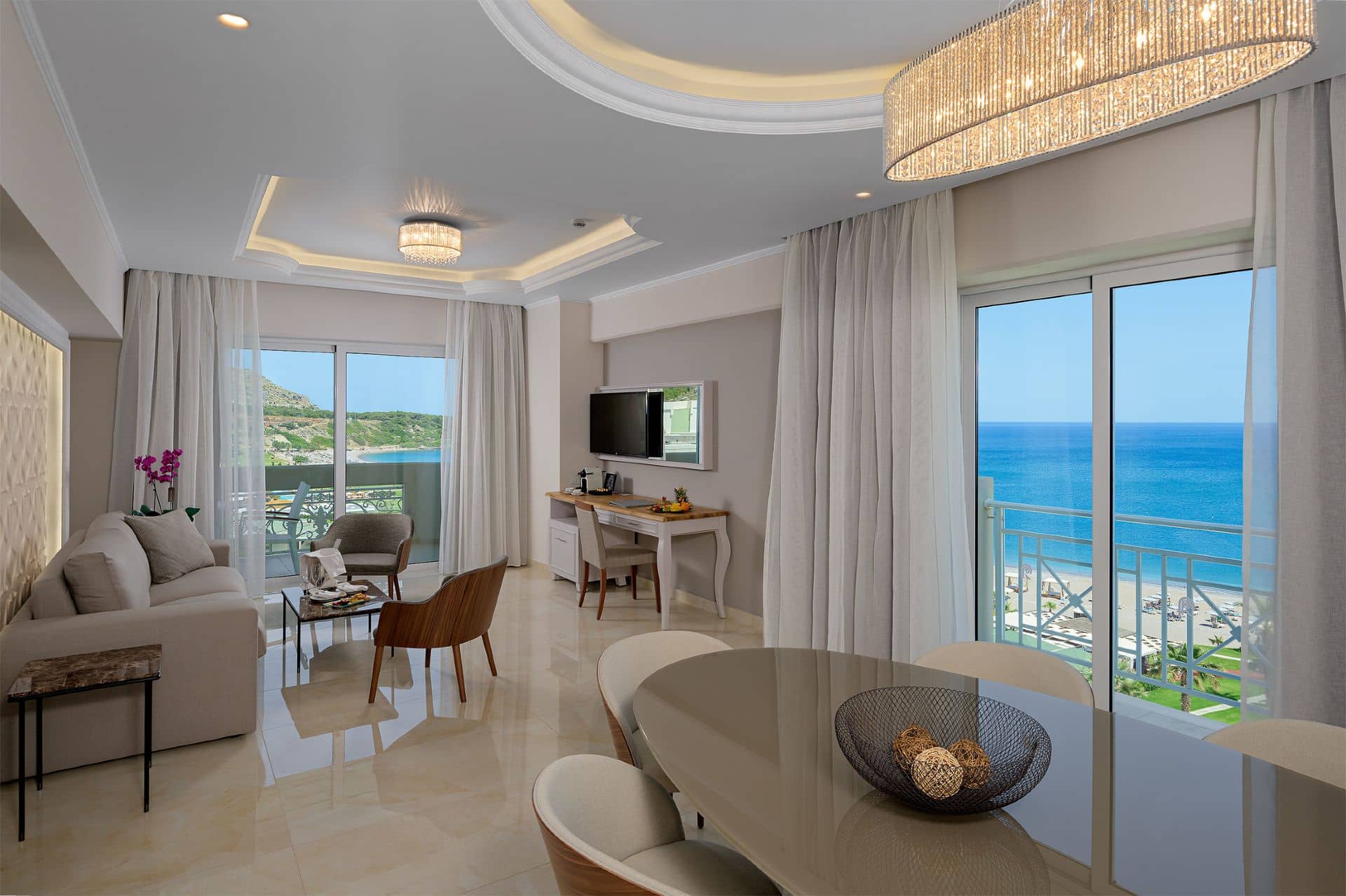 Suite Sea View - Living Room